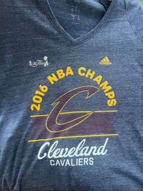 adidas Navy Cleveland Cavaliers 2016 NBA Champs V-Neck Tee, Size Large